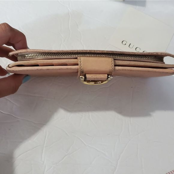 GUCCI Authentic Guccissima monogram GG pink zip wallet - Picture 6 of 15